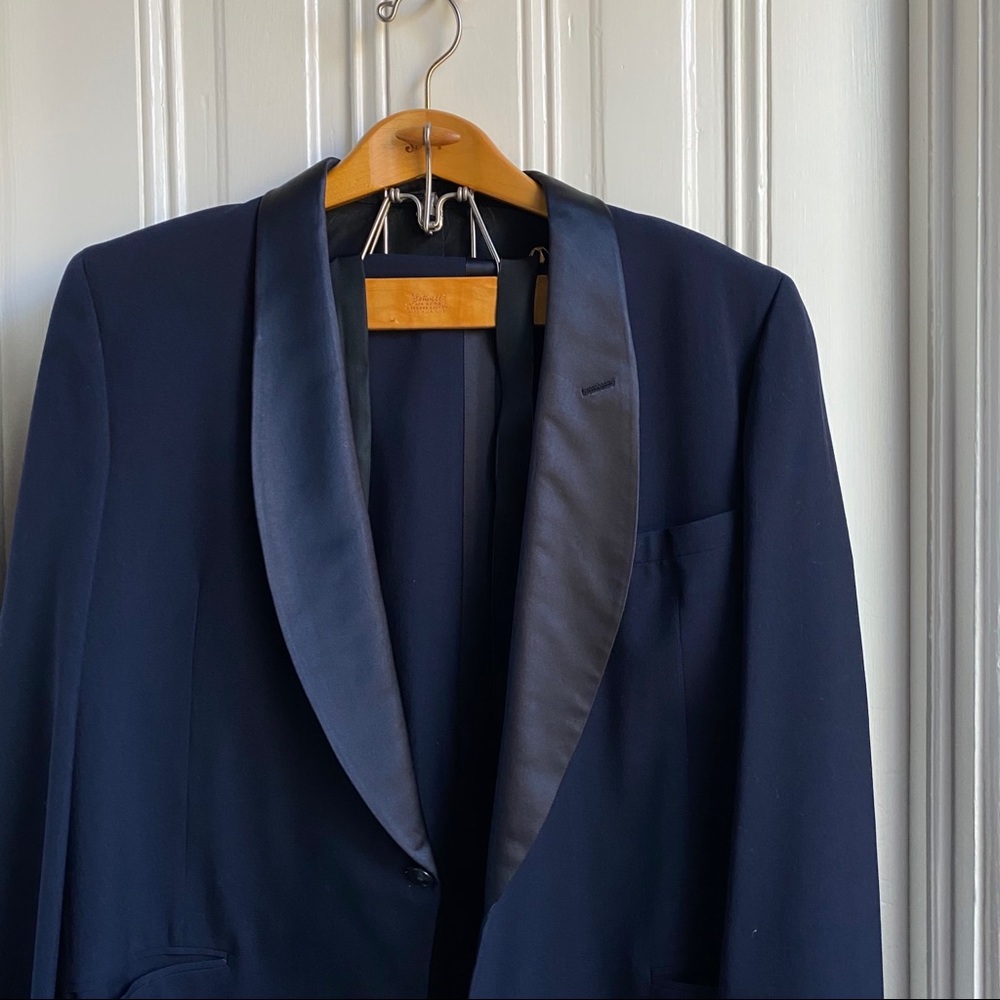 Kepple & Kepple of Greenwhich Navy Tuxedo Suit - Picture 2 of 12